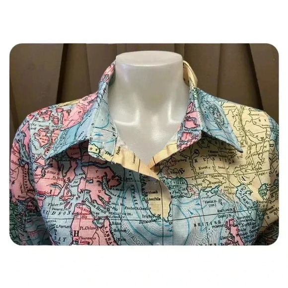 Misslook Map Of  The World Long Sleeve Button Down Blouse Size Medium - Picture 6 of 8